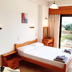 Nicolas & Regina Guest house